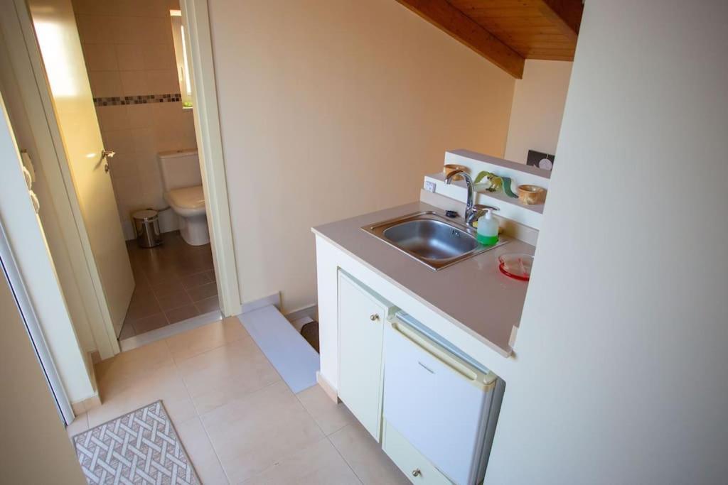 Fou'S Luxury Apartment Nafpaktos Luaran gambar