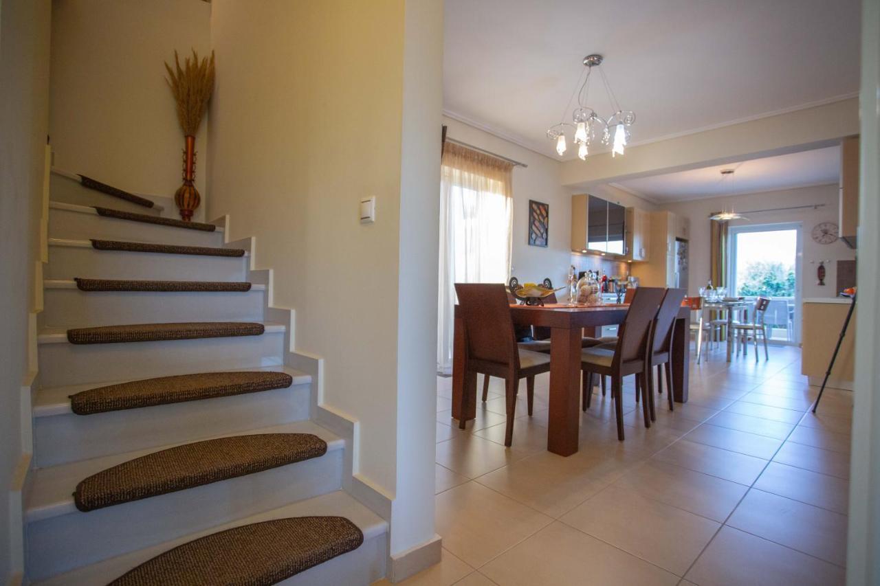 Fou'S Luxury Apartment Nafpaktos Luaran gambar