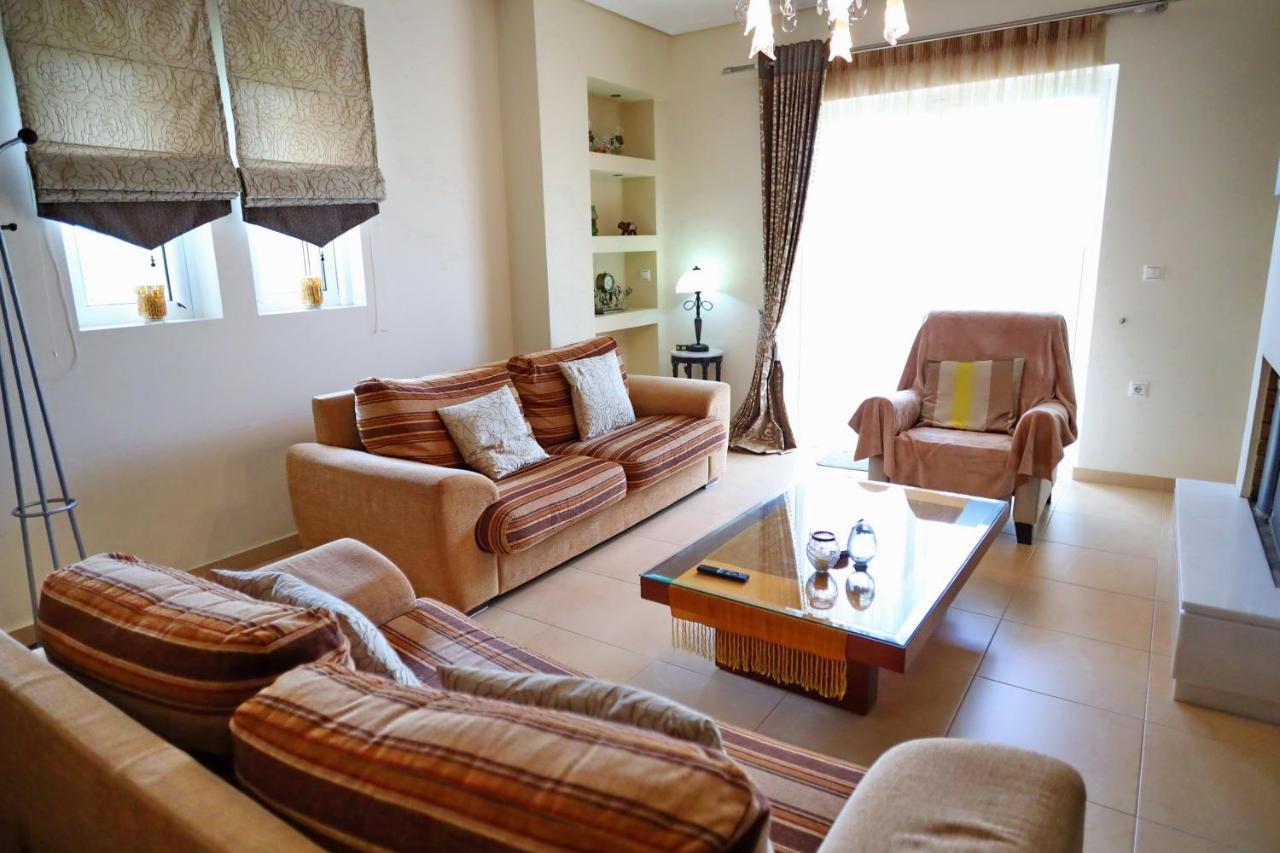 Fou'S Luxury Apartment Nafpaktos Luaran gambar
