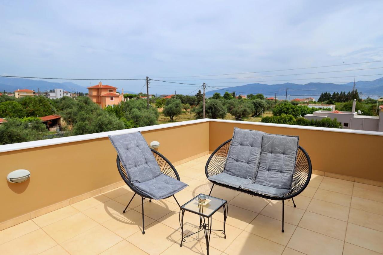 Fou'S Luxury Apartment Nafpaktos Luaran gambar